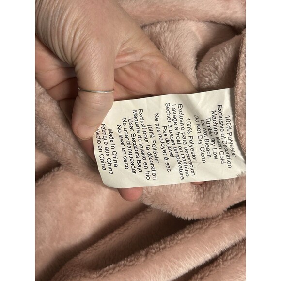 THROWZY MARLO LORENZ DUSKY PINK ADULT "ONE SIZE FITS MOST " Cozy Winter - Picture 7 of 7